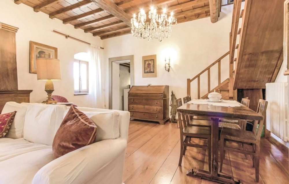 Casale Le Torri 3/21