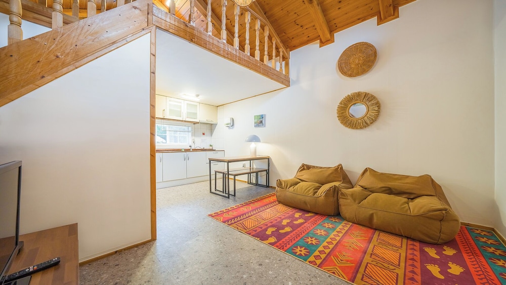 Gapyeong Botanical Pension 32/50