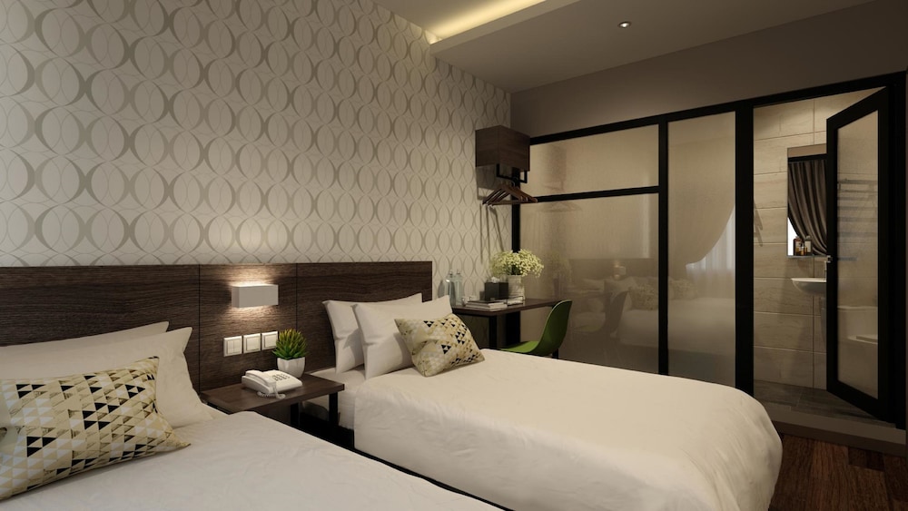 The Square Hotel 19/62