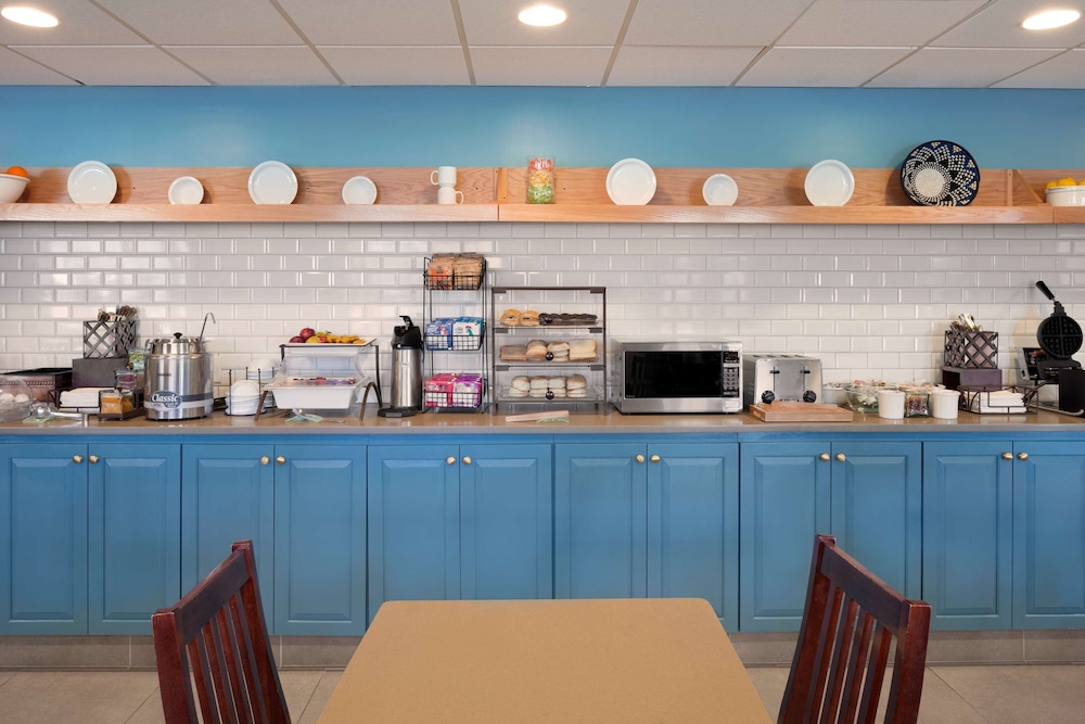 Country Inn & Suites by Radisson, Aiken South 37/39