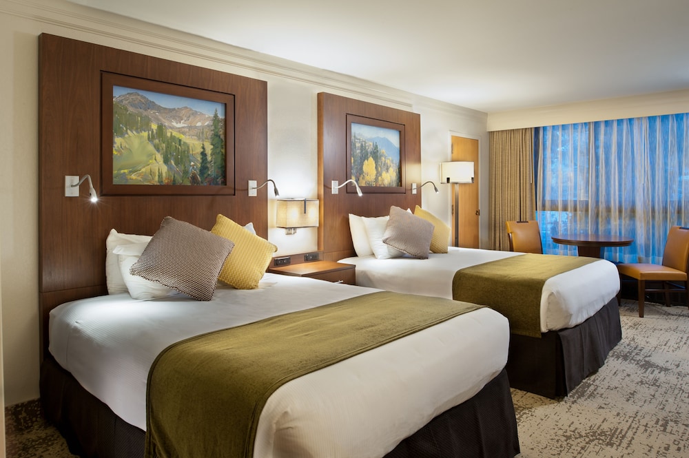 The Cliff Lodge and Spa 7/31