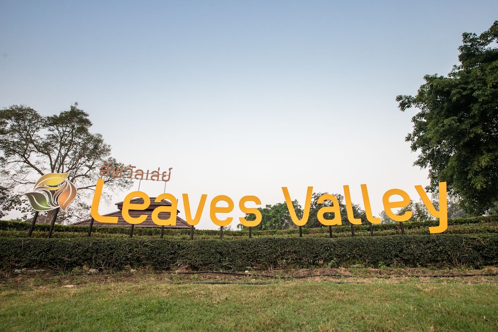 Leaves Valley Resort 40/51