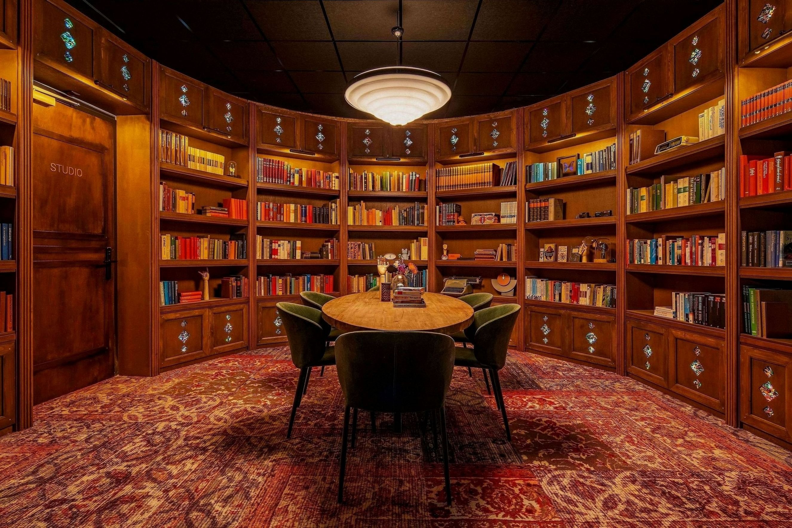 Bunk Hotel Amsterdam 5/10