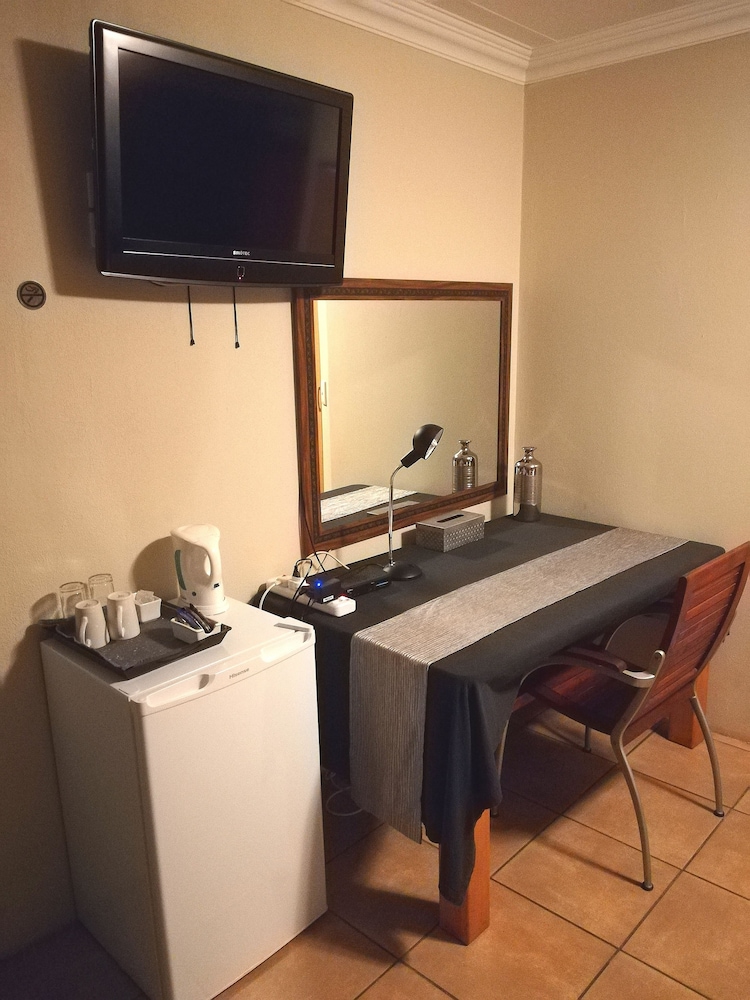 24 On Vrey Boutique Hotel 39/50