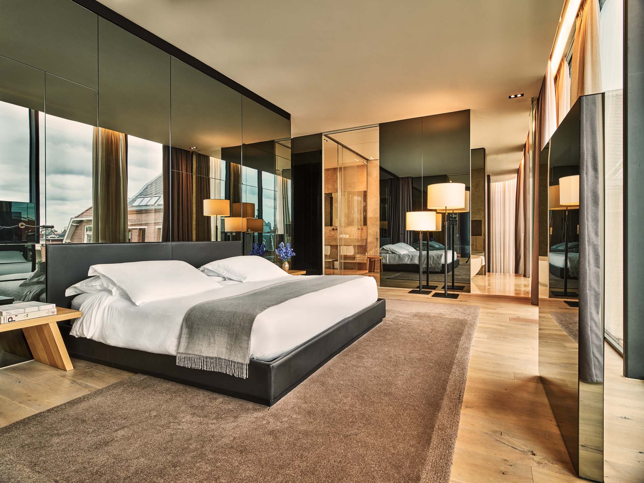 penthouse suite