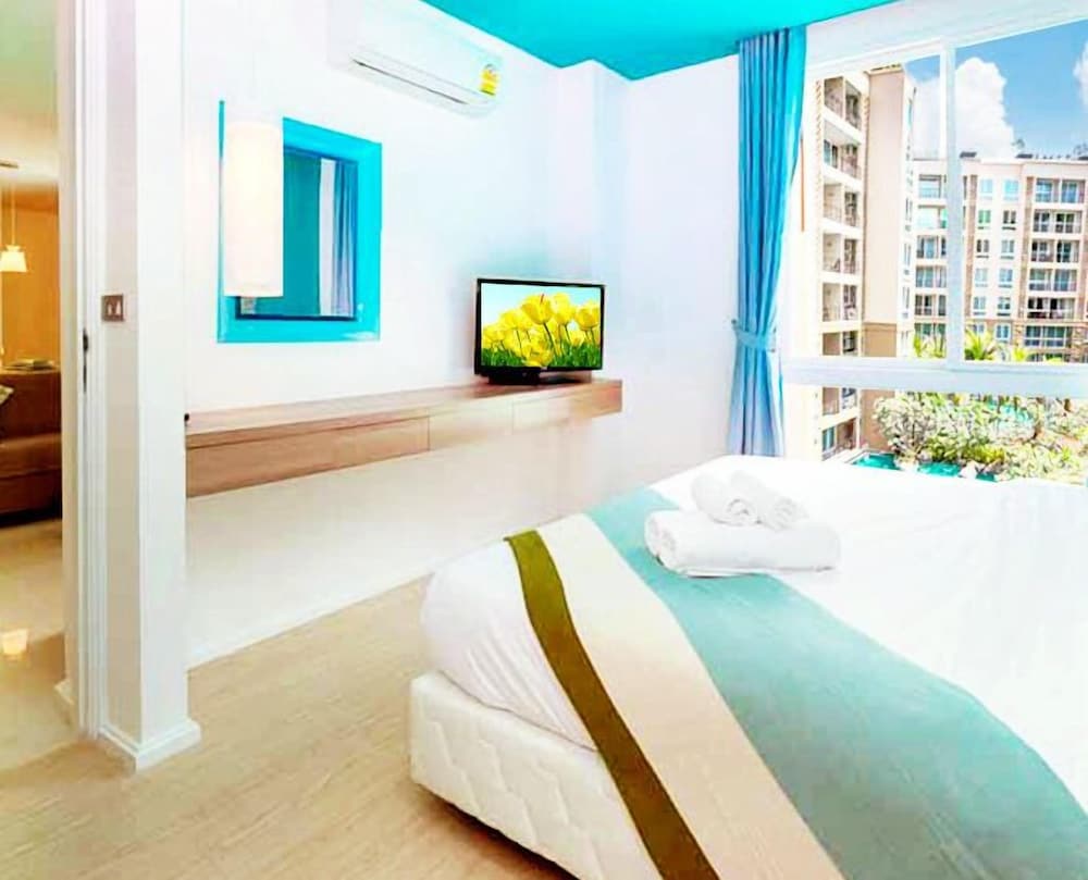 Atlantis Condo And Water Park Pattaya By The Sea 5/50