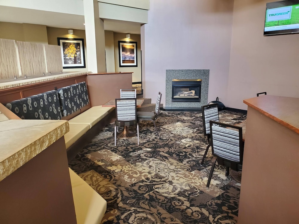 AmericInn by Wyndham Watertown 40/50