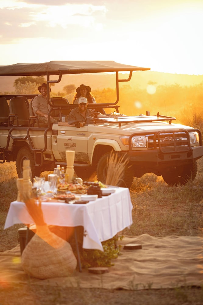 Rhulani Safari Lodge 72/76
