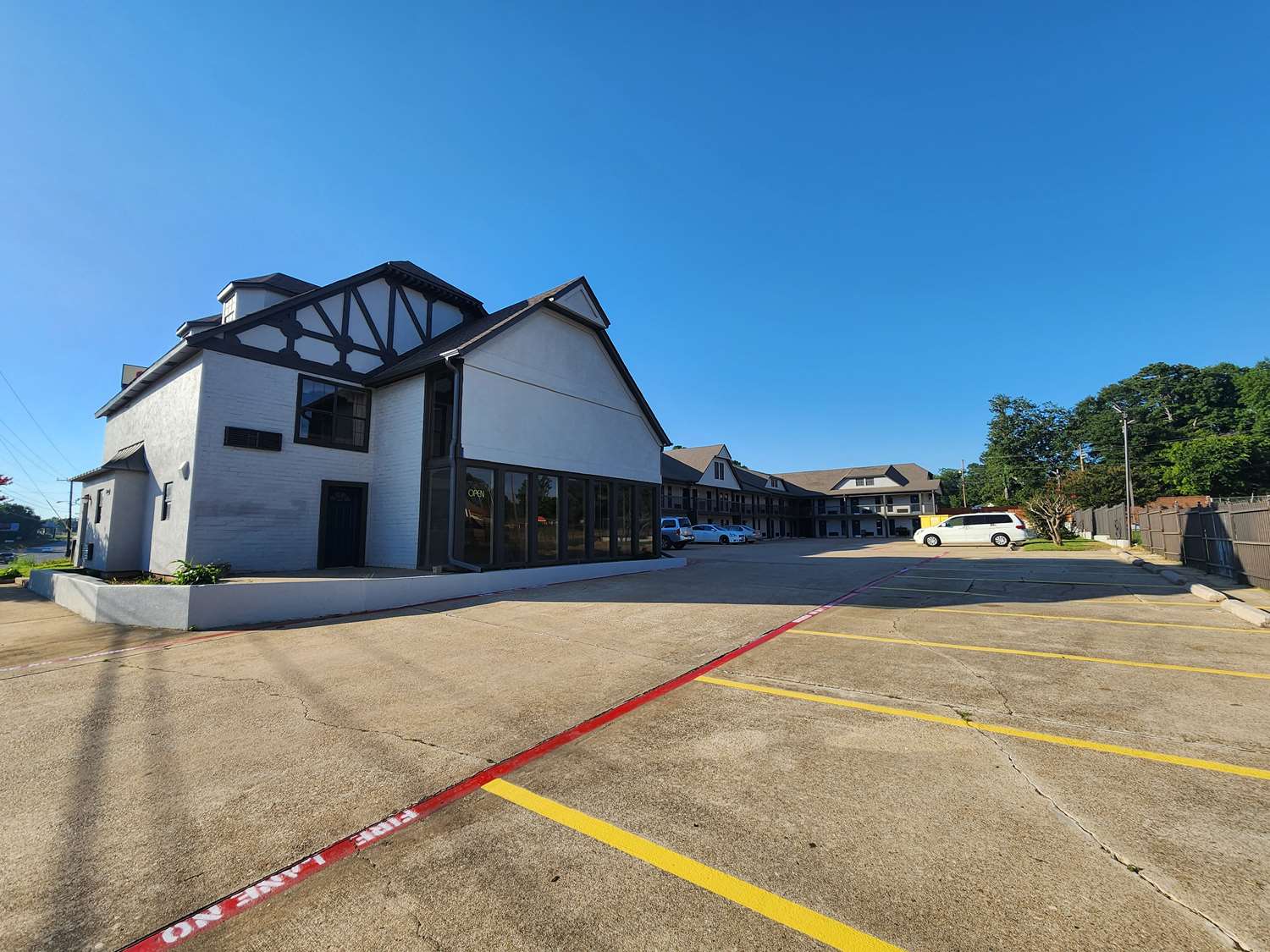 Americas Best Value Inn Longview 12/16