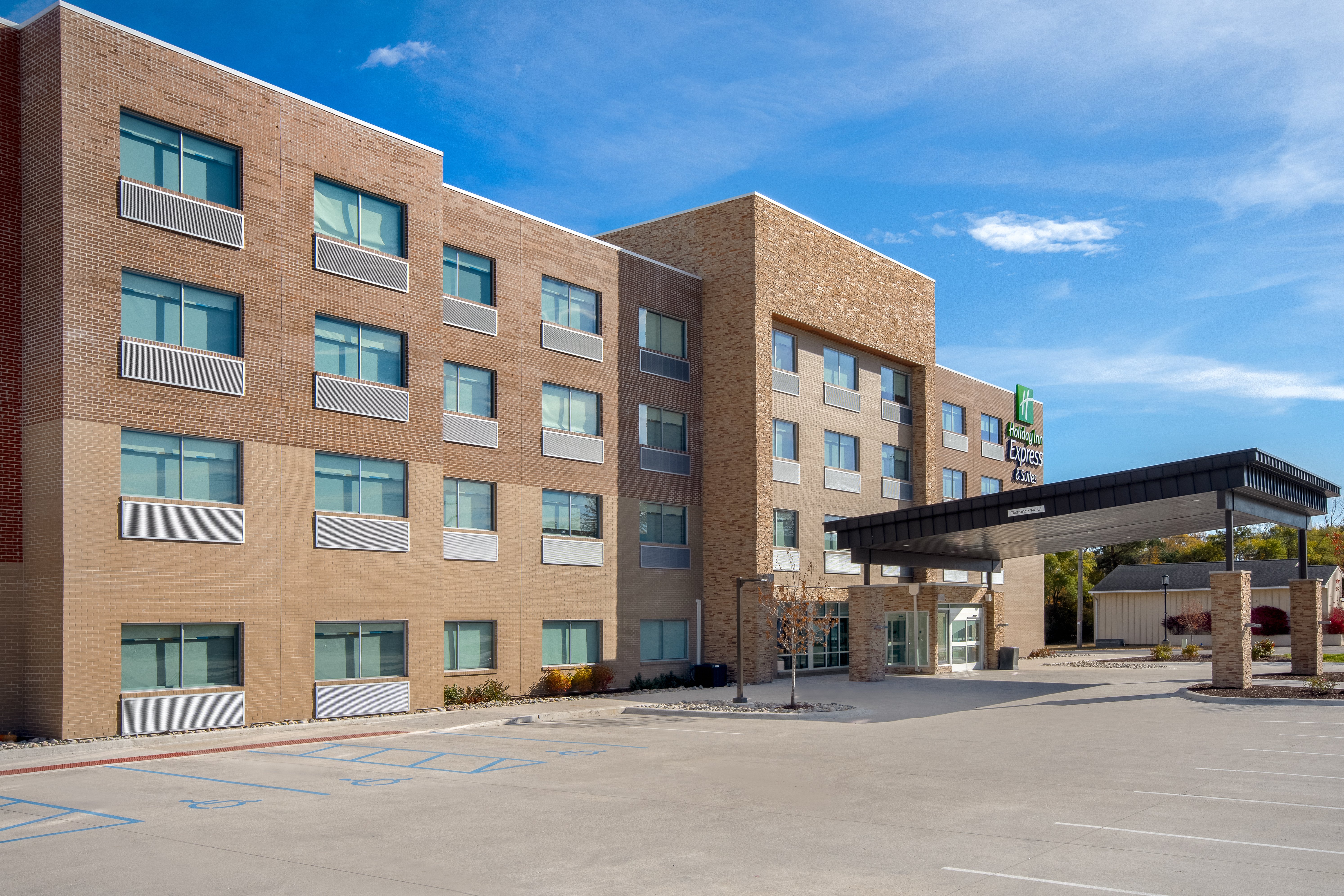 Holiday Inn Express & Suites Oscoda, an IHG Hotel 33/33