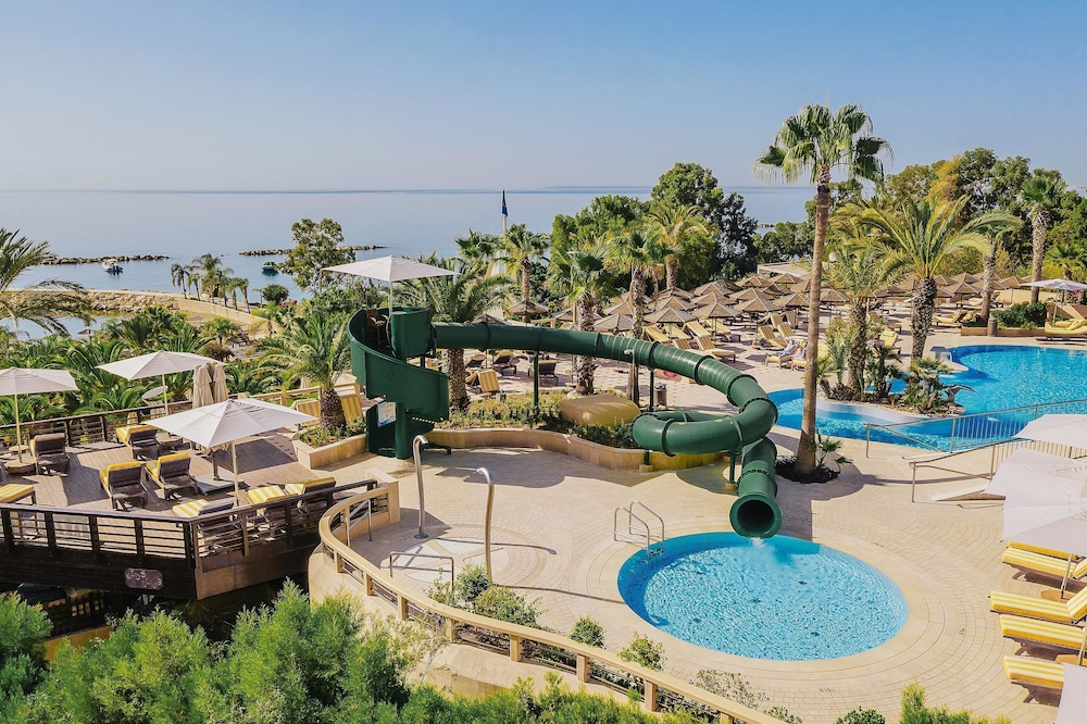 Four Seasons Hotel Limassol 44/50