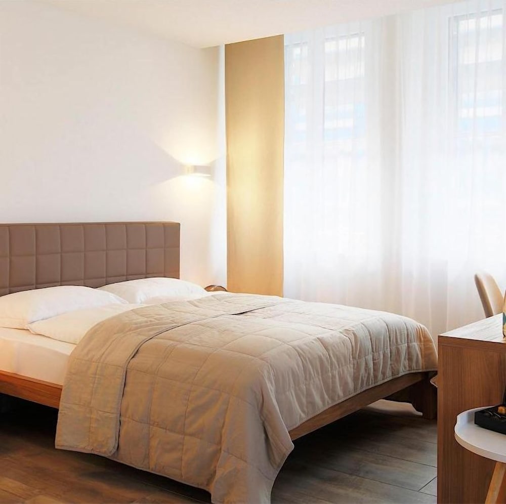 Work Life Residence by Primestay 5/32