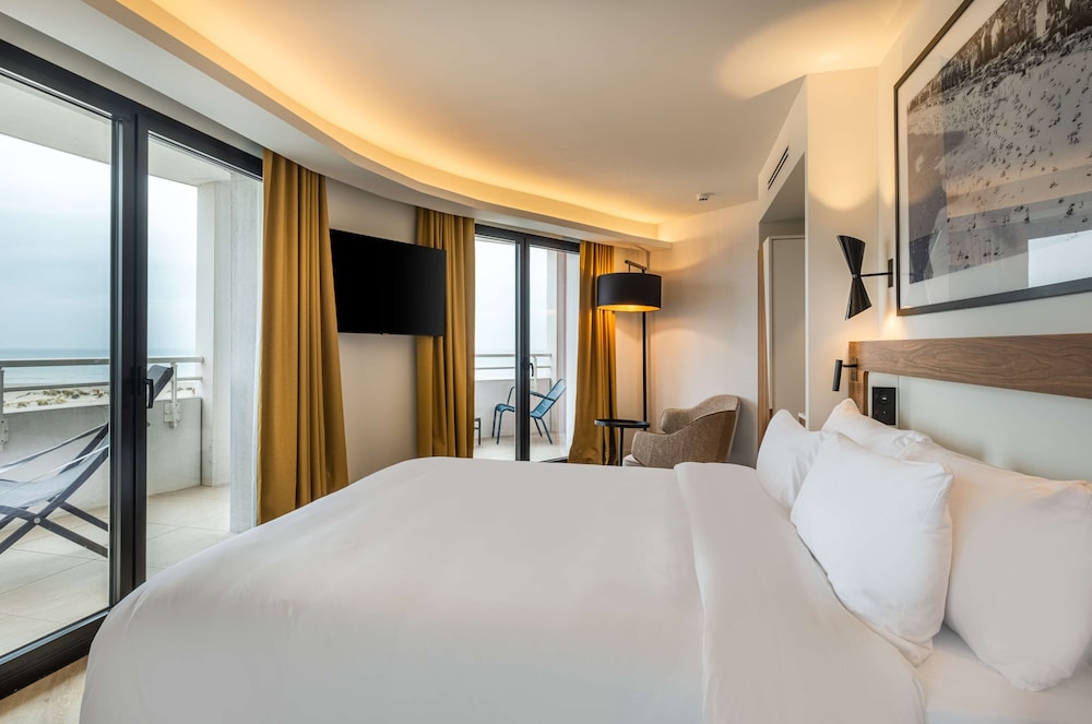 Radisson Blu Grand Hotel & Spa, Malo-Les-Bains 11/50