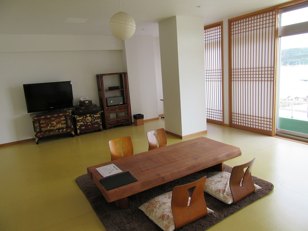 Shimoda Ocean Park Hotel 26/52