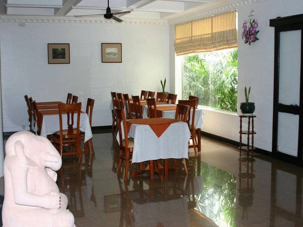 Mom's Guesthouse 43/54