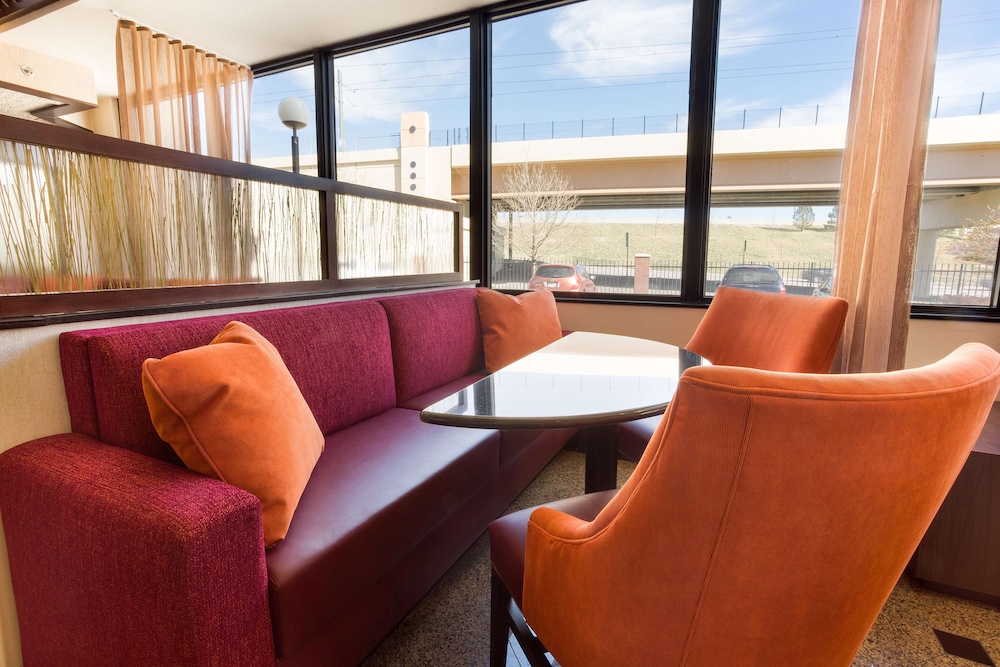 Drury In And Suites Denver Near the Tech Center 28/42