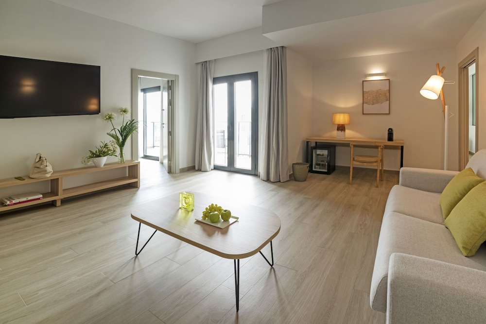 Cabogata Beach Hotel Spa 27/68