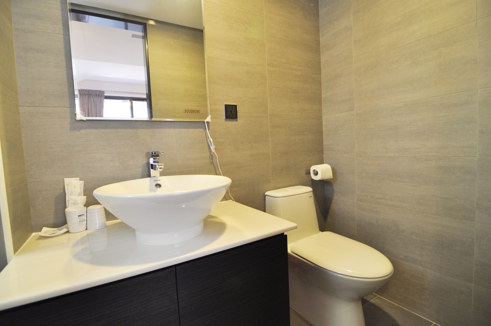 غرفة أساسية بسرير مزدوج، Feng Jia 25 Hotel 7/8