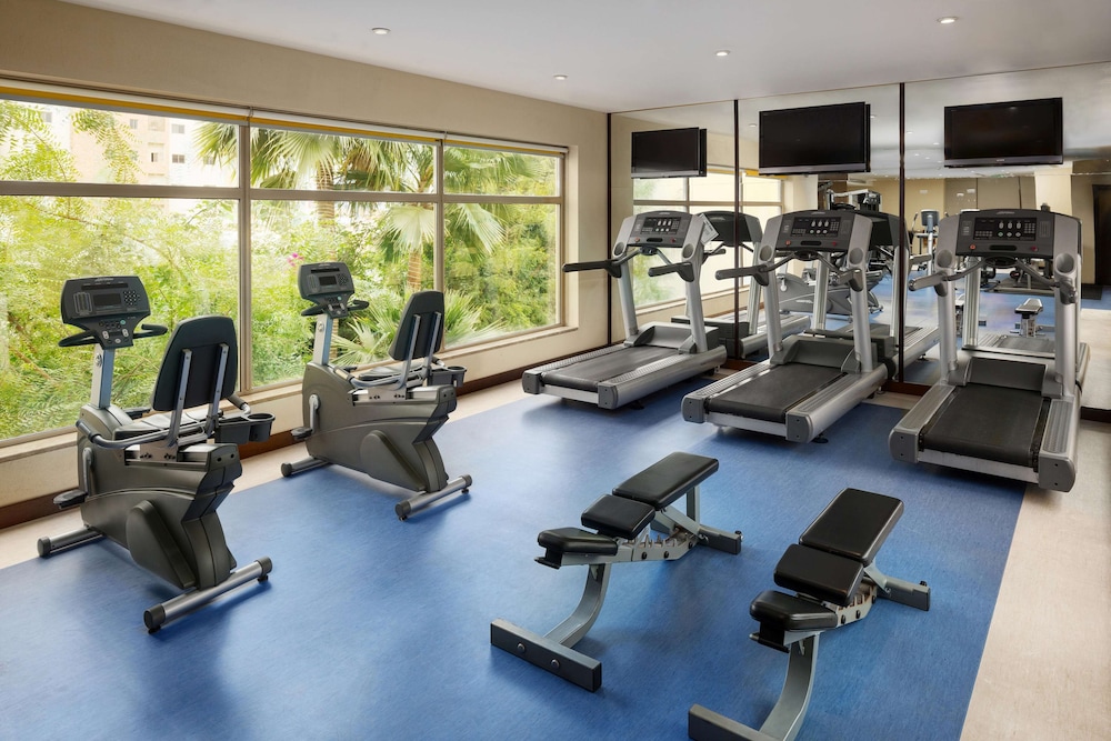 بارك إن باي راديسون الخبر(Park Inn By Radisson Al Khobar Hotel) 44/74
