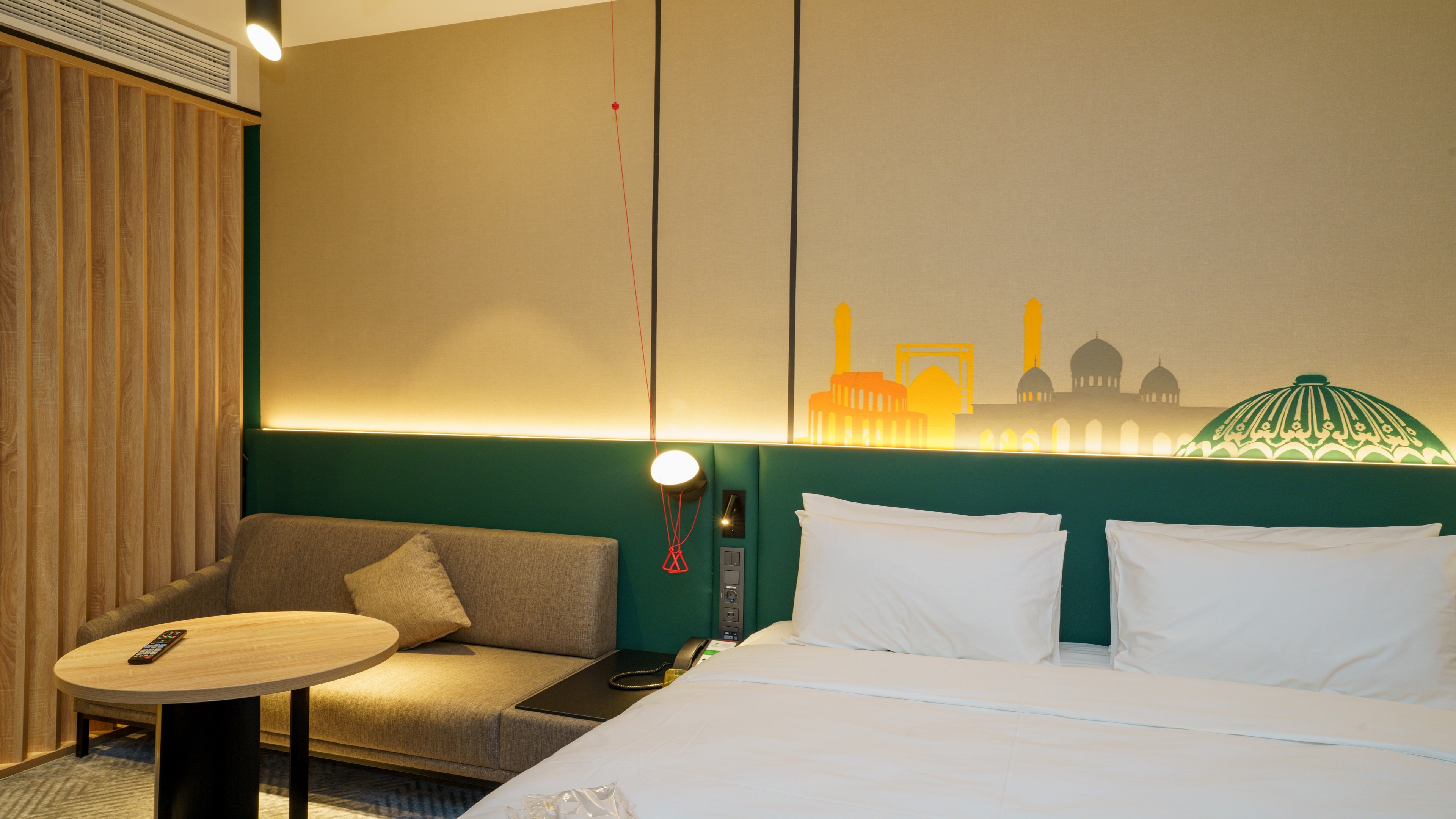 Holiday Inn Tashkent City 16/50