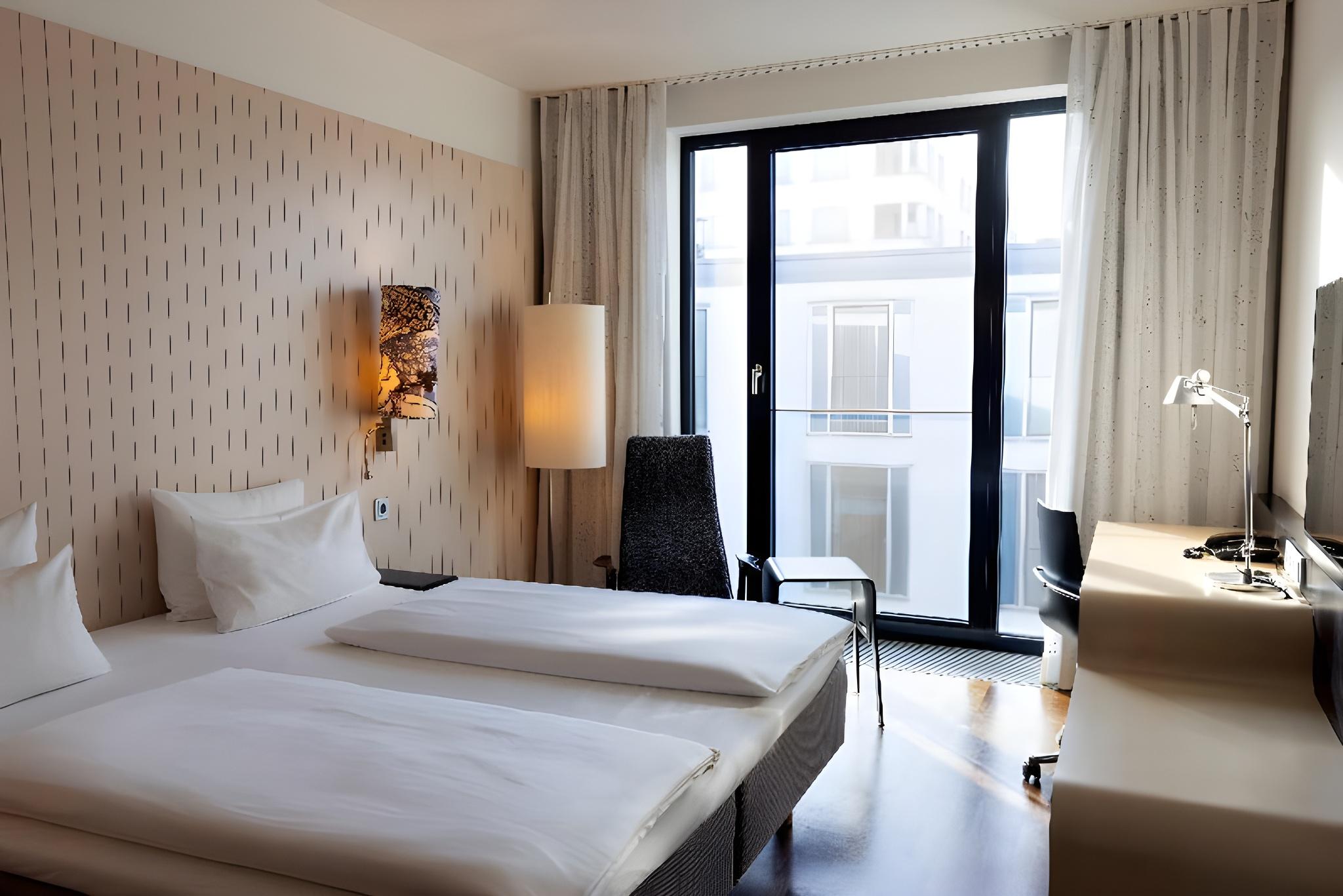 Room, Single, Double Bed