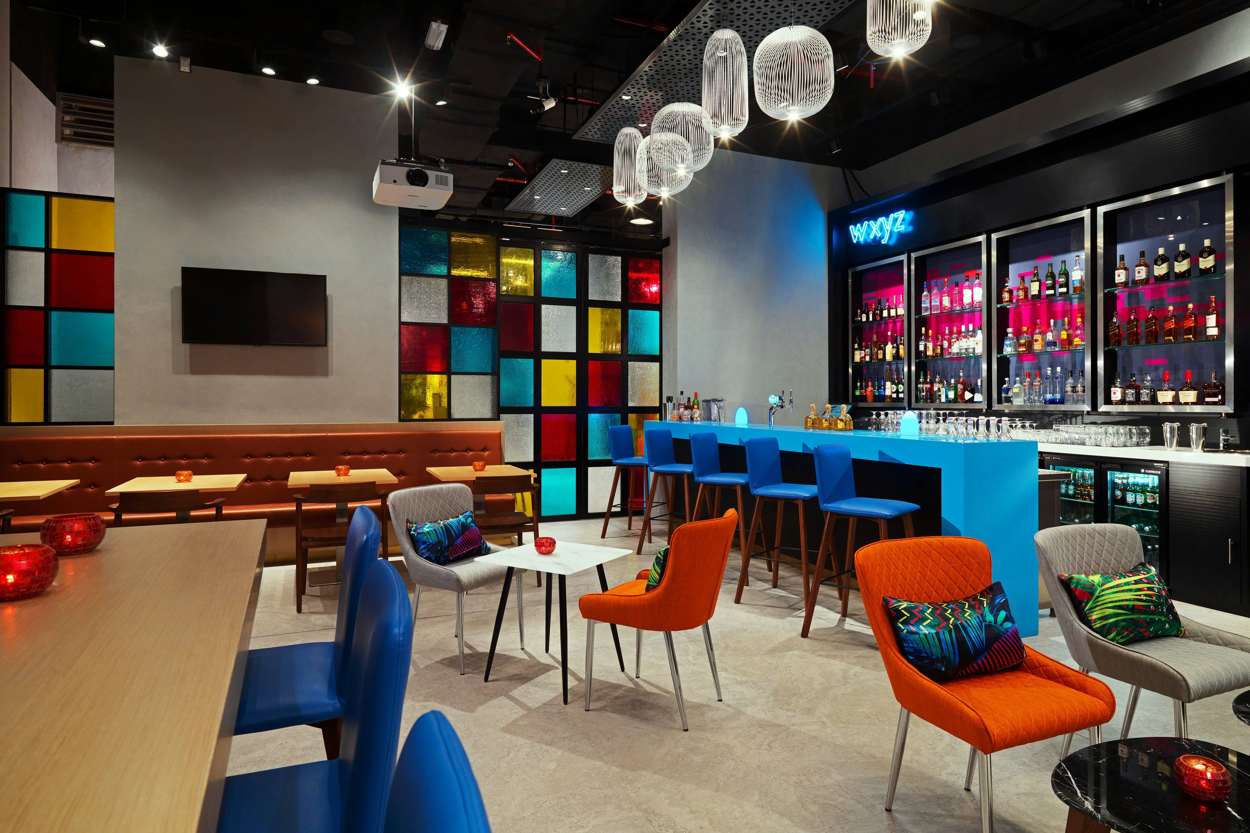 Aloft Palm Jumeirah 10/18
