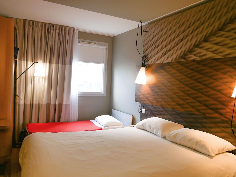 Ibis Dijon Centre Clemenceau 28/74