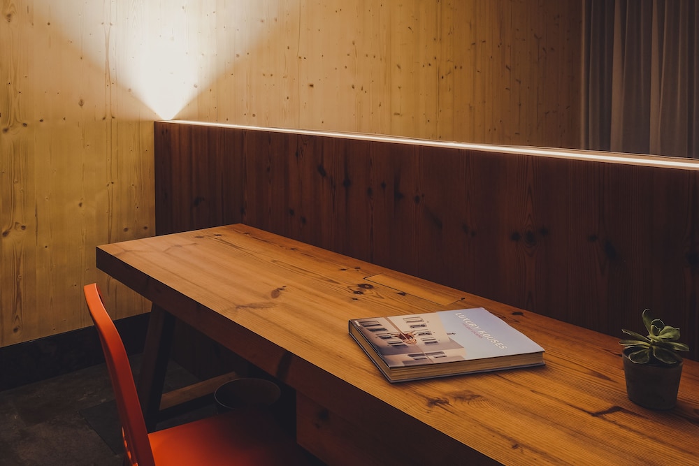 Hotel Feelviana 58/68