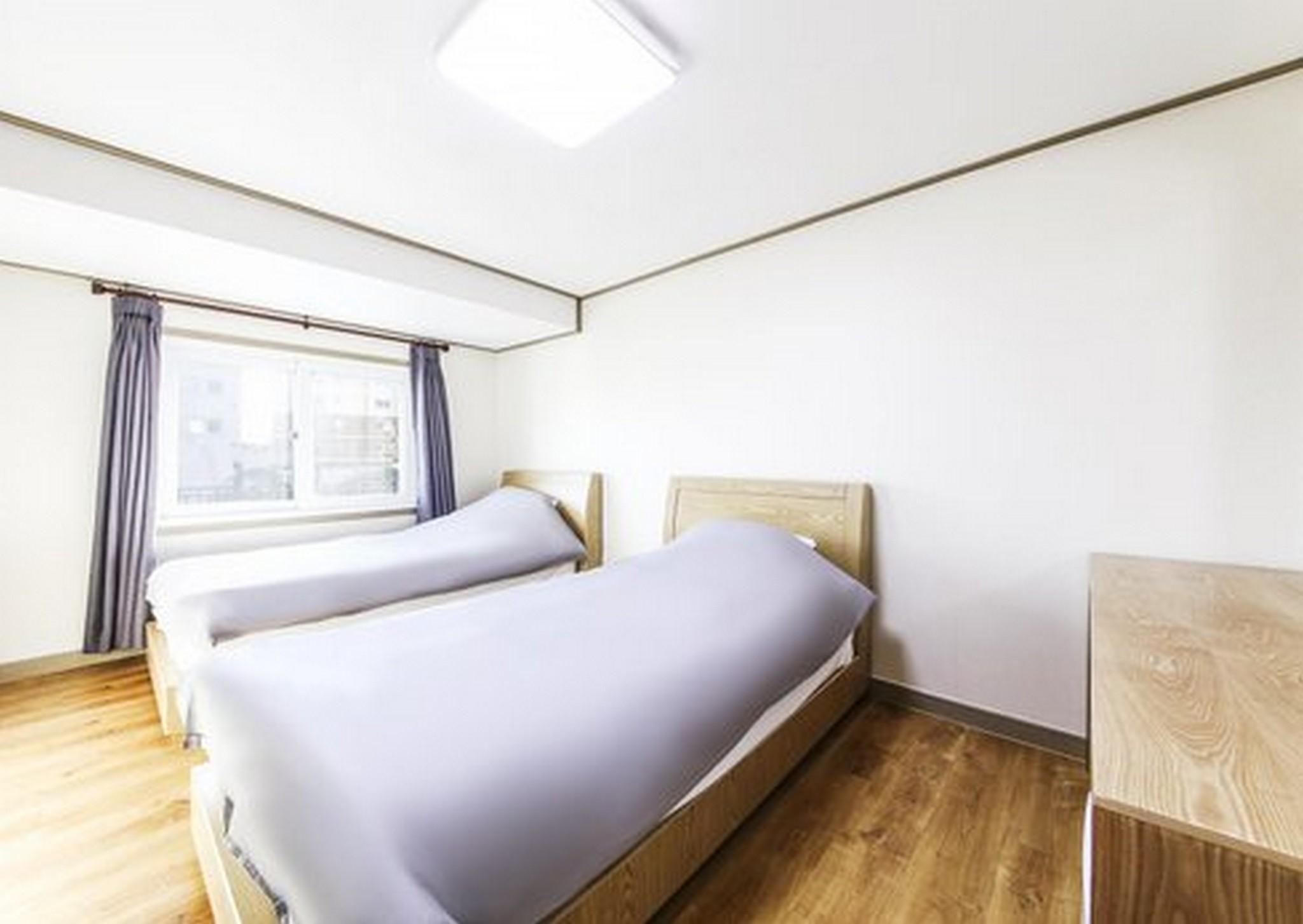 STANDARD, TWIN BEDS