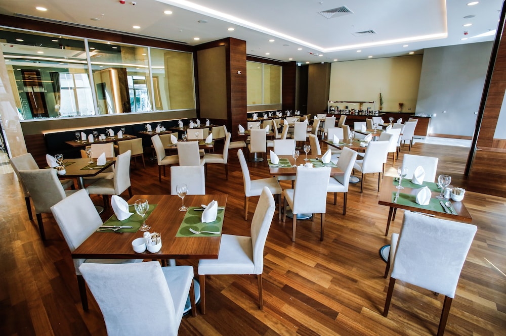 Park Dedeman Bostanci Hotel 42/52