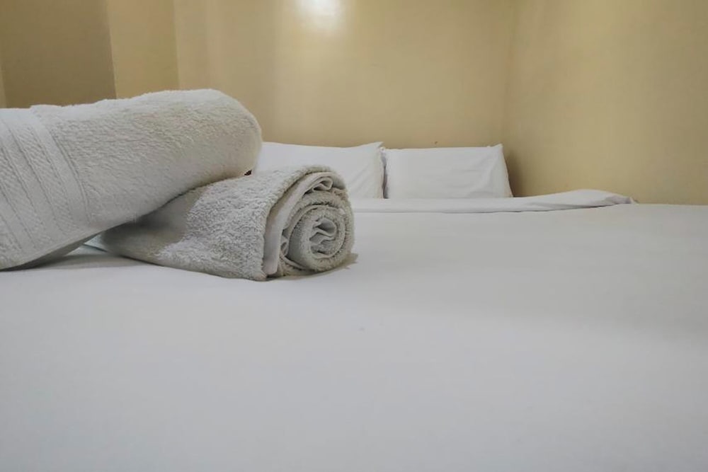 Boracay Backpackers 30/68