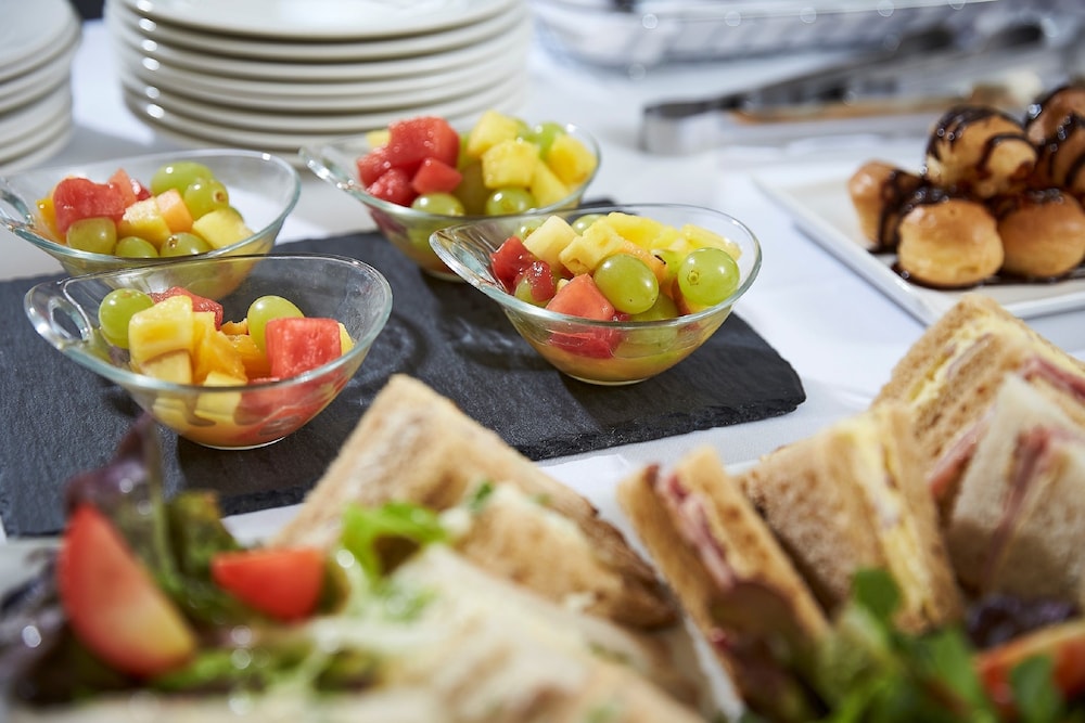 Eastwood Hall 33/75