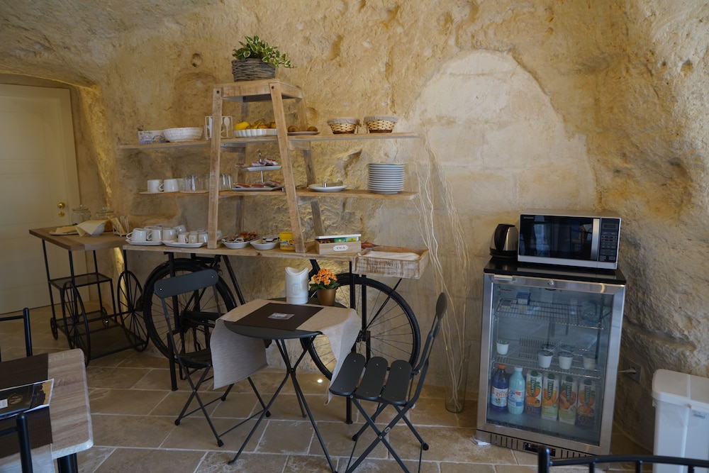 Cinque Elementi Sassi Matera 23/50