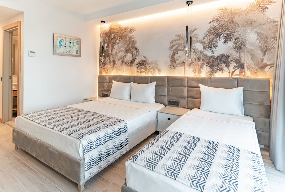 Pearly Hotel & Spa 11/45