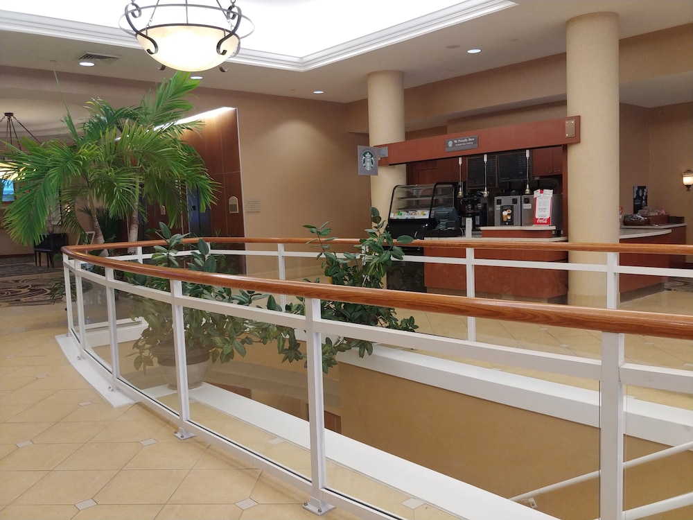 Hilton Suites Ocean City Oceanfront 9/63