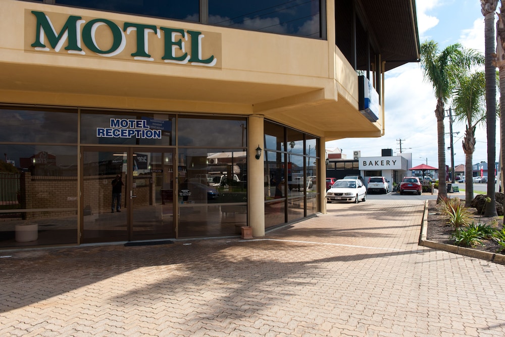 Admiral Motel Bunbury 4/59