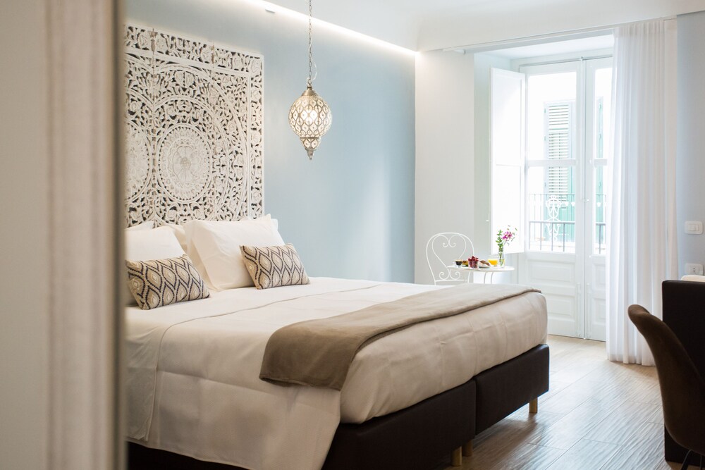 Bellaroto Suite 44/58
