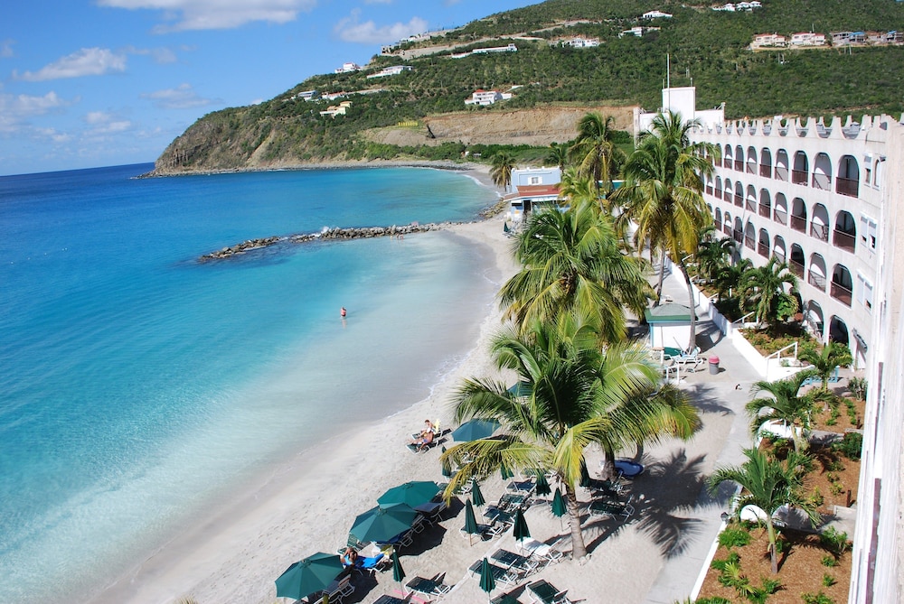 Belair Beach Hotel 24/35