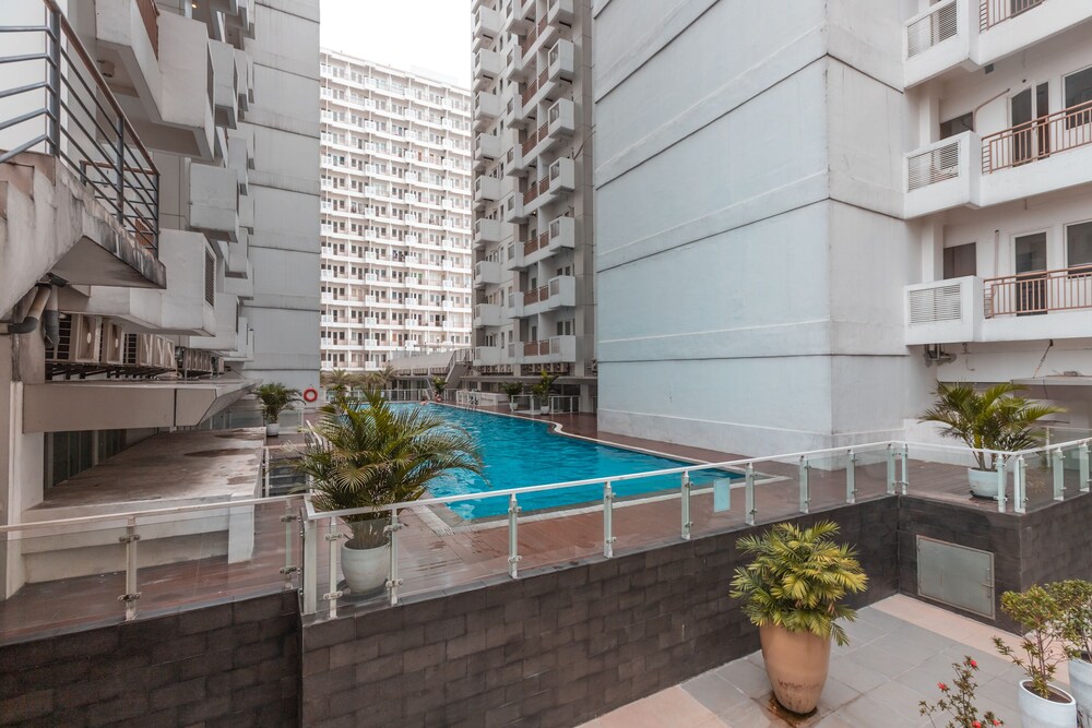 OYO 1948 Apartement Sentul Tower 18/19