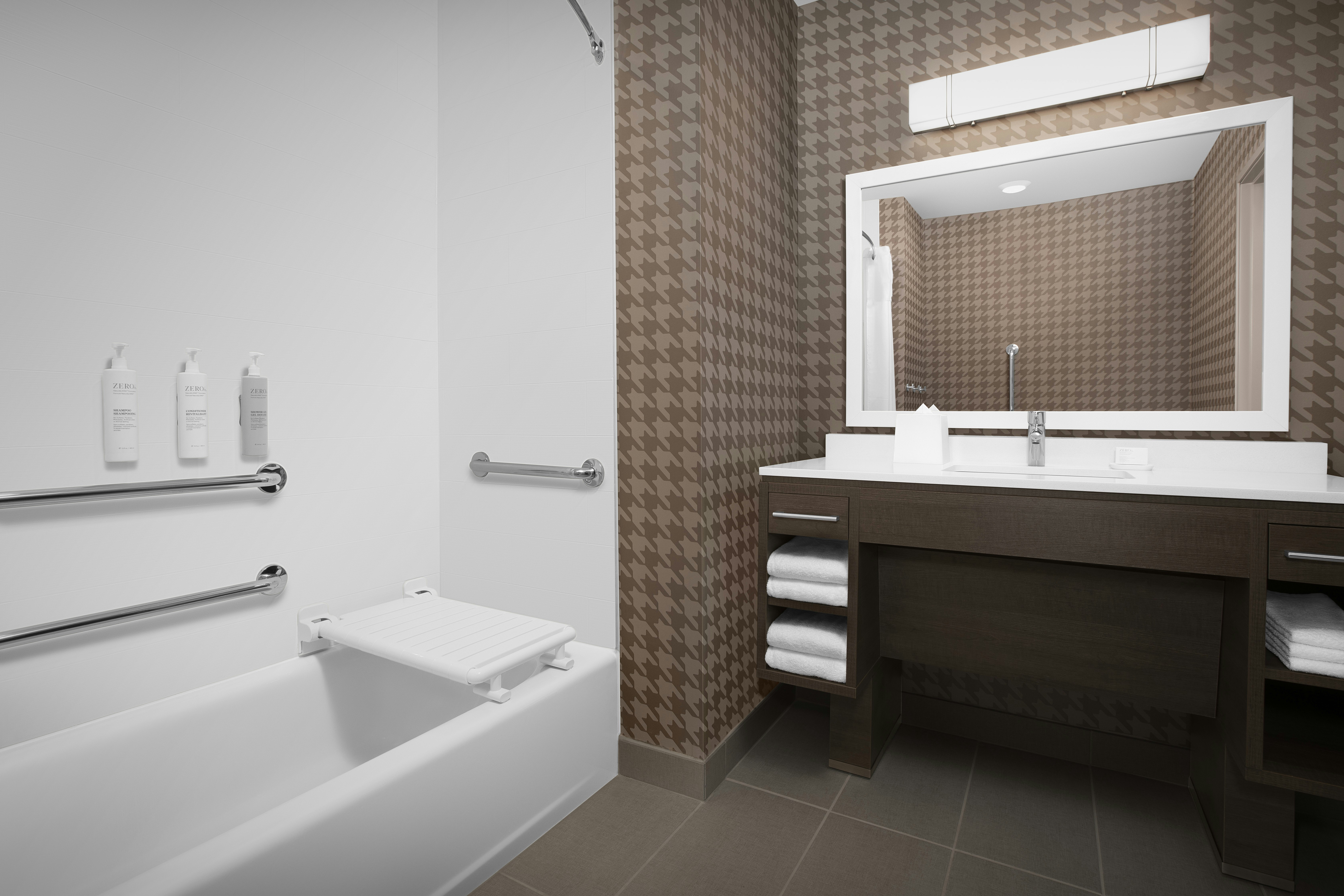 استوديو بسريرين كوين لذوي الإعاقة، Home2 Suites by Hilton Phoenix North Happy Valley 4/4