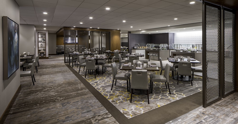 Grand Hyatt Washington 66/75