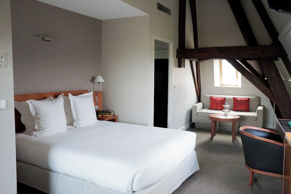 Prestige, Queen Bed