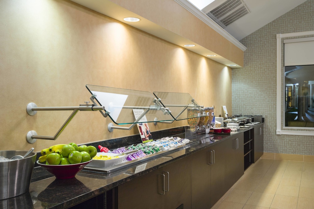 Residence Inn Greenbelt By Marriott 39/42