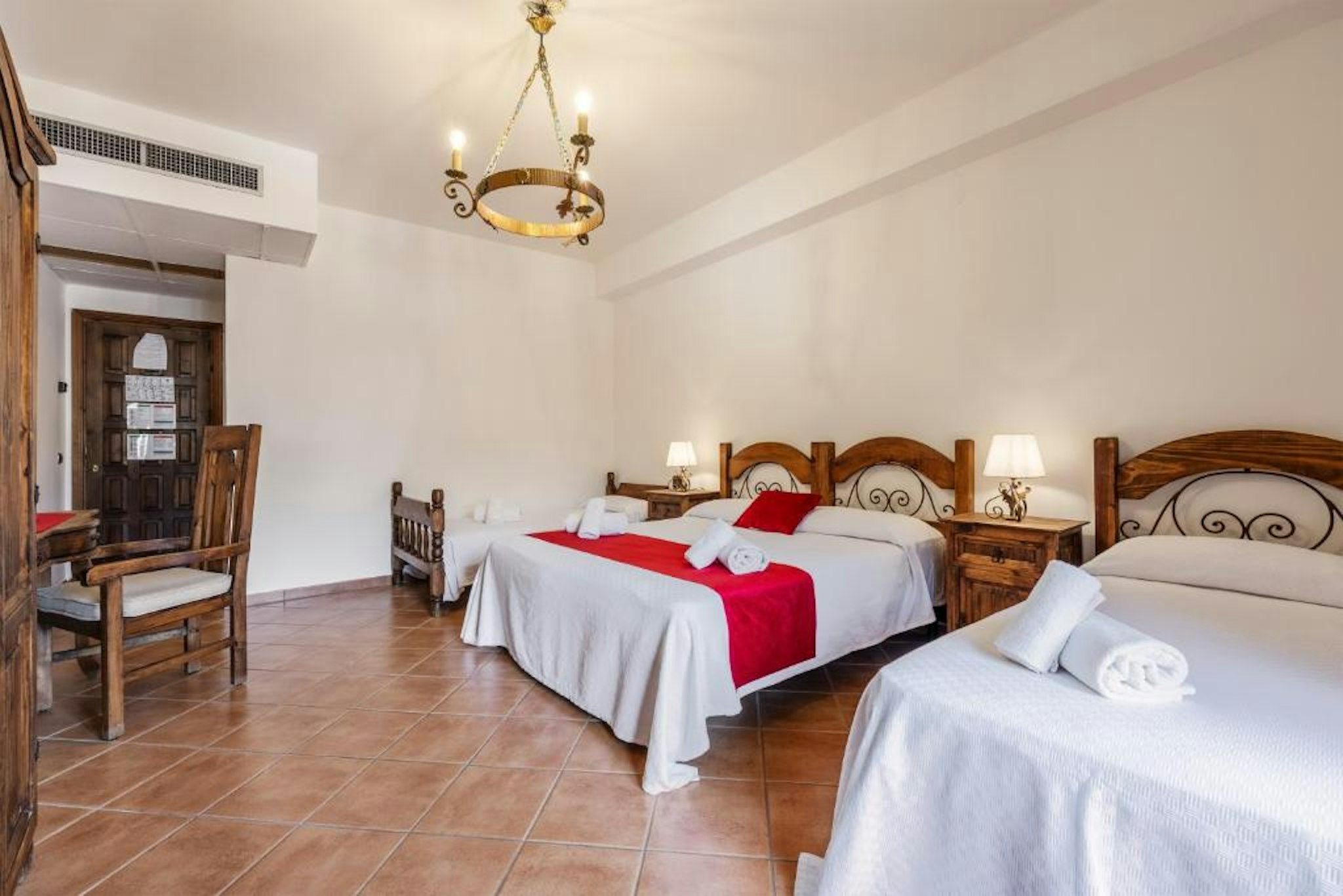 Hotel Castello Di Giuliano 14/48
