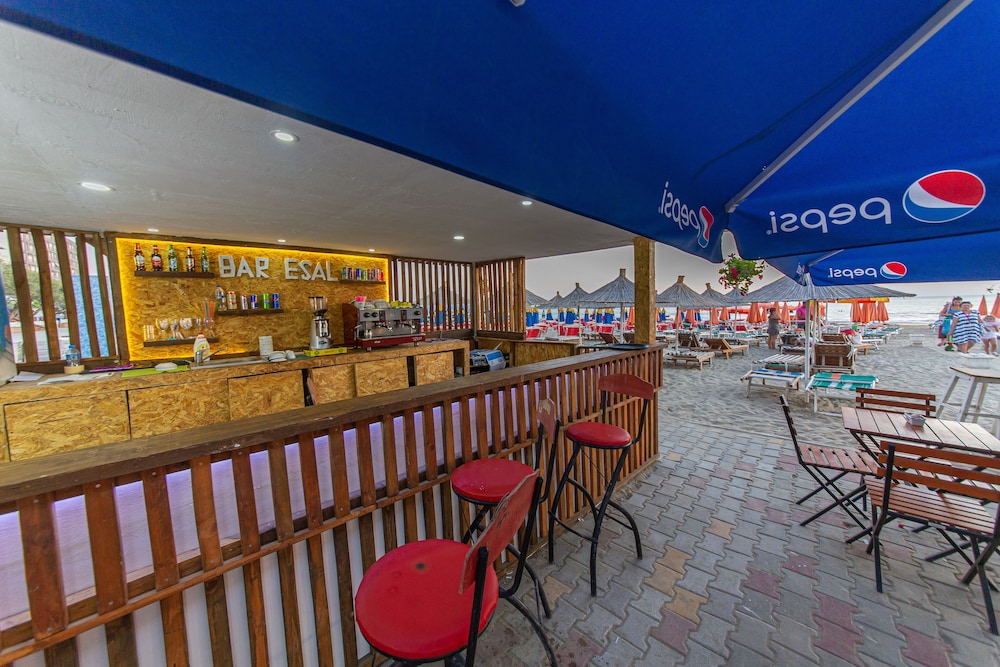 Esal Hotel 31/39