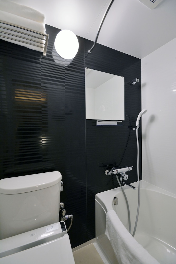 Hotel Hillarys Akasaka 48/50