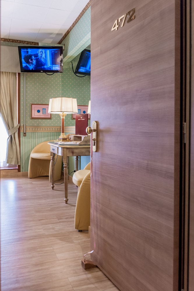 Hotel Venezia 8/45
