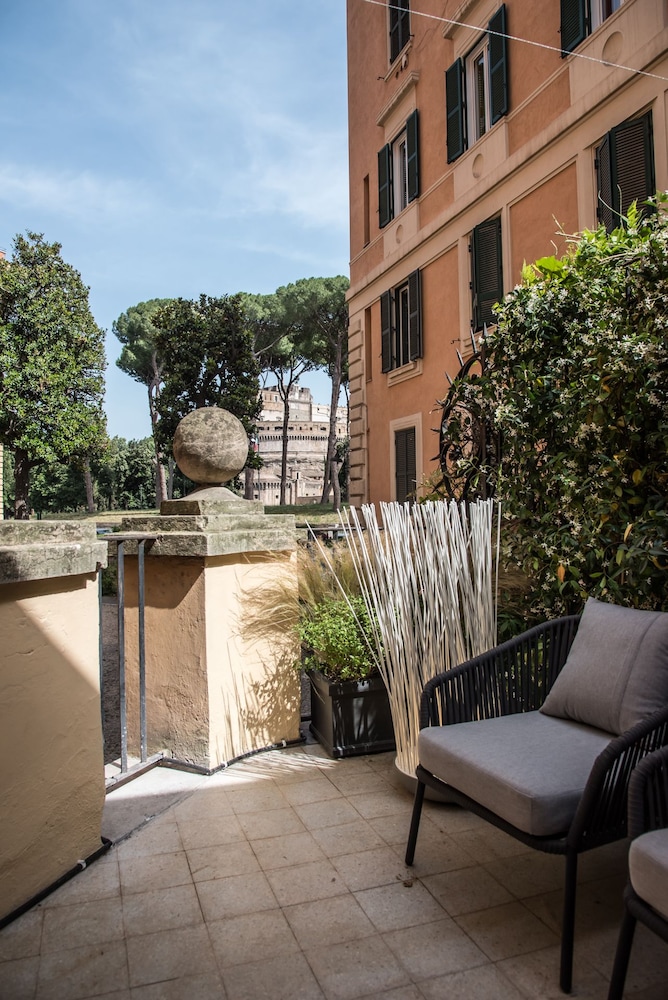 Domus Alberico 28/39