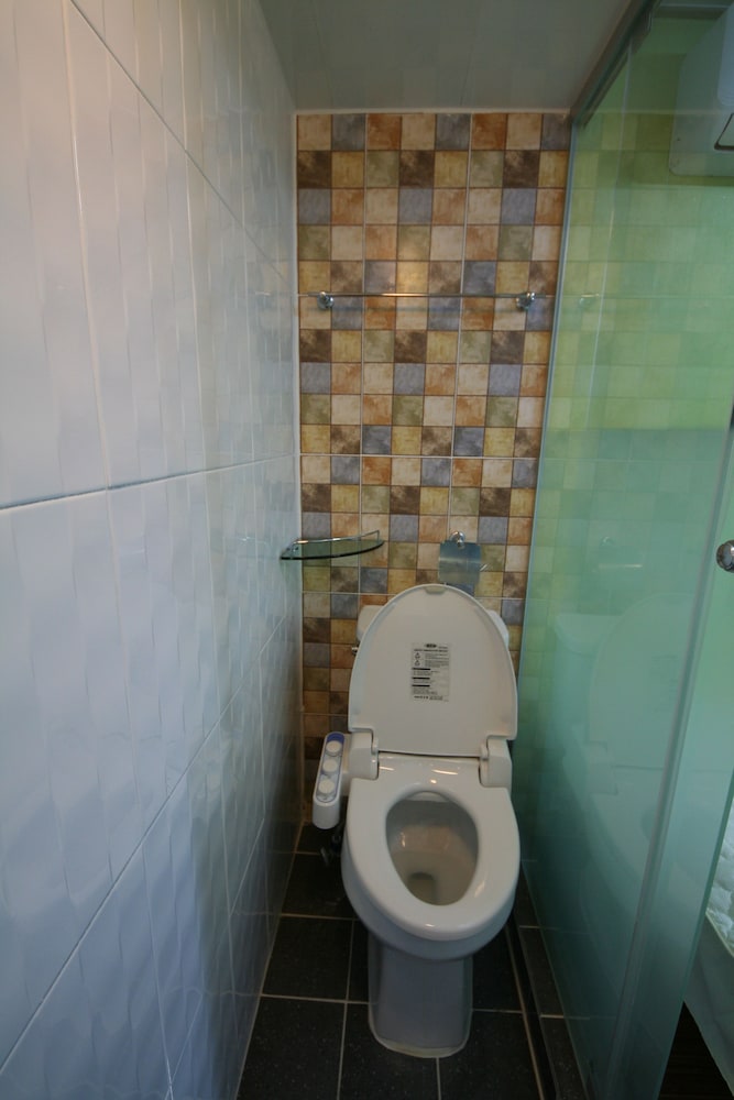 Star Guest House 44/45