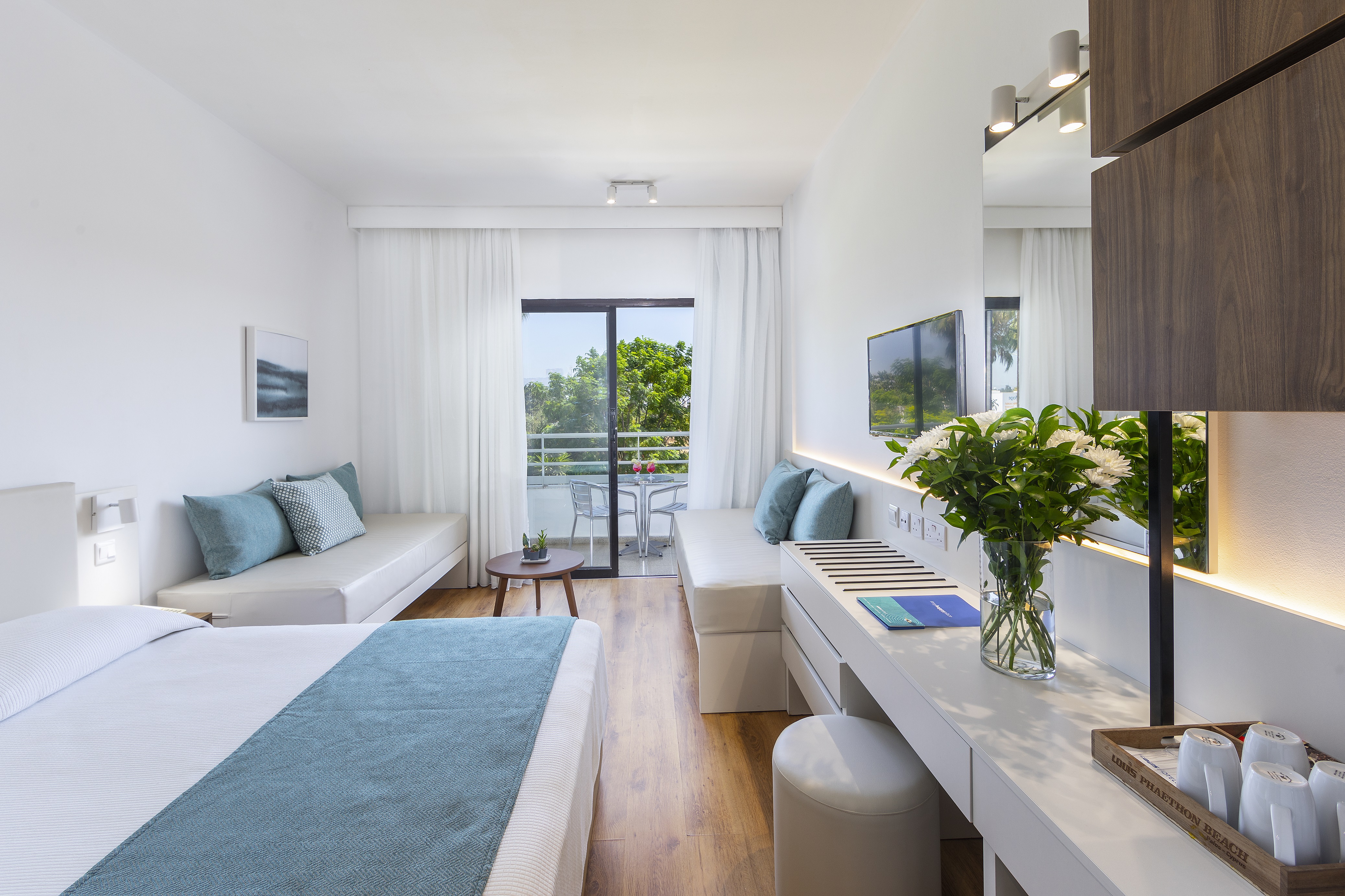غرفة قياسية بسرير مزدوج أو سريرين منفصلين، Louis Phaethon Beach 4/4